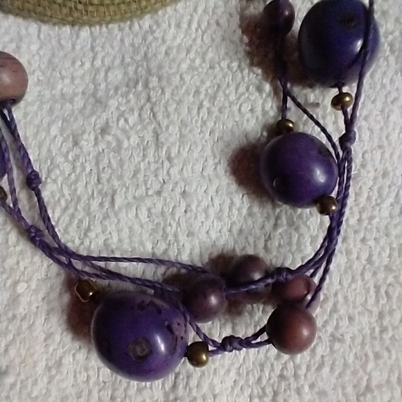 Purple nut beaded string necklace long boho - Picture 6 of 6